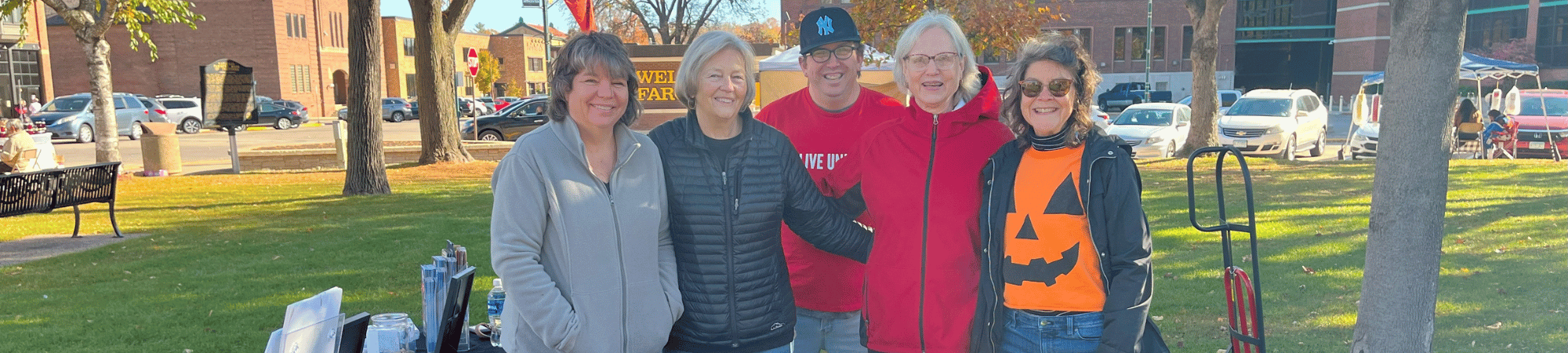 Volunteers United Volunteering at Trunk or Treat Downtown Owatonna